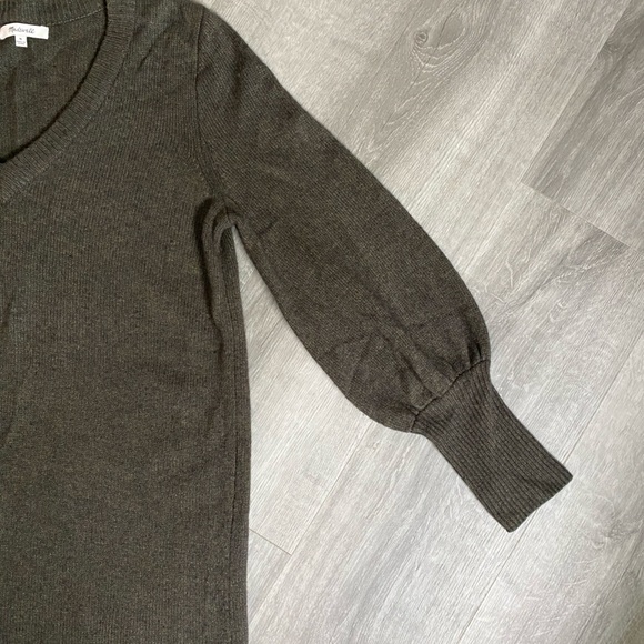 Madewell Bubble Sleeve Sweater Dress in Heather Fatigue - Picture 6 of 9